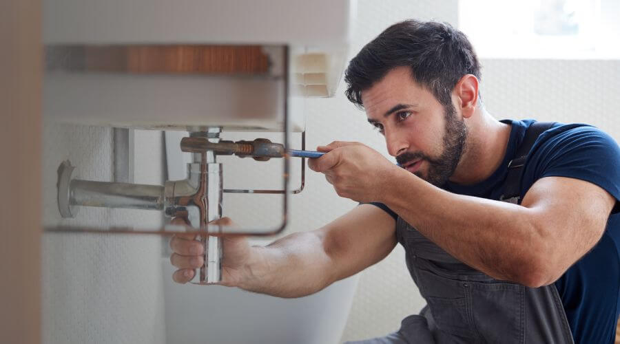 Local annual plumbing maintenance in Udell, IA
